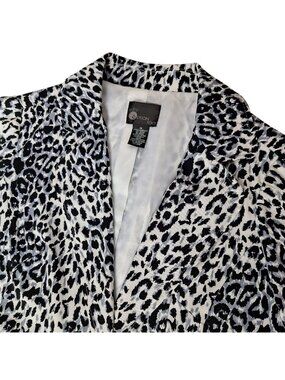 First Option Too! Blazer 1X Leopard Print Short Sleeve Jacket Career Office Gray